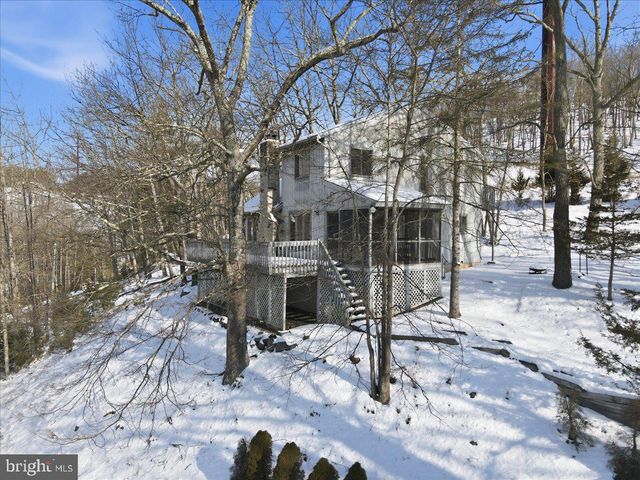 194 STAFFORD, Bushkill, PA 18324