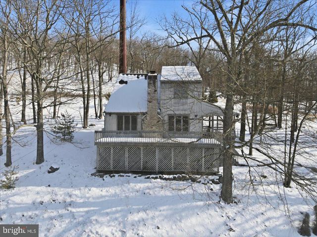 194 STAFFORD, Bushkill, PA 18324