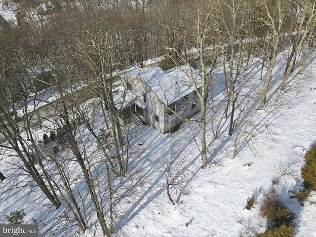 194 STAFFORD, Bushkill, PA 18324