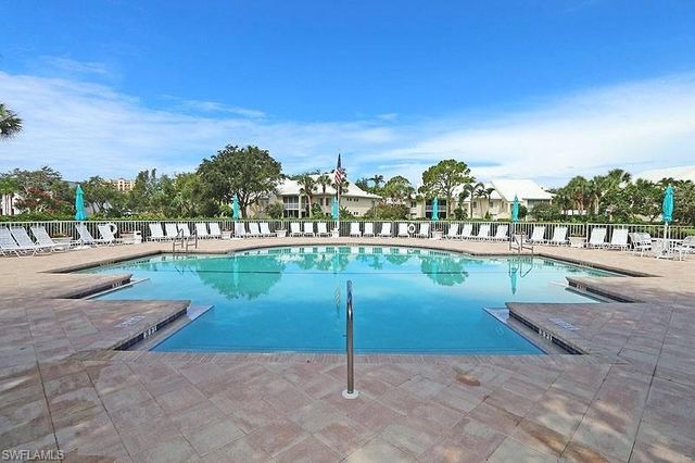 765 Willowbrook DR 1503, Naples, FL 34108