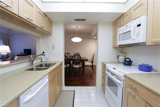 765 Willowbrook DR 1503, Naples, FL 34108