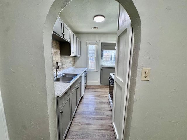 2521 NW 12th Street, Oklahoma City, OK 73107