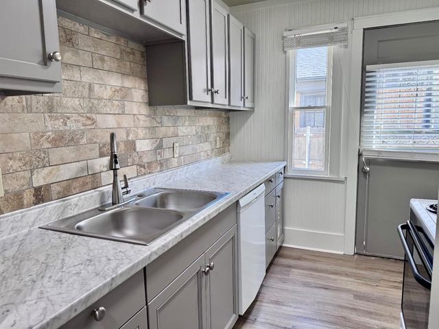 2521 NW 12th Street, Oklahoma City, OK 73107