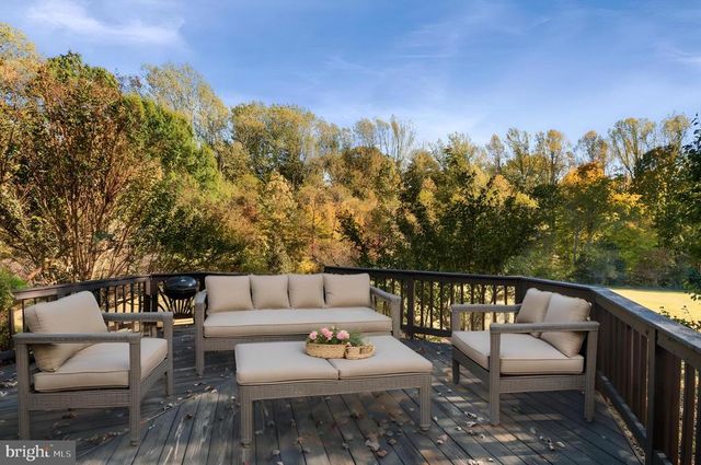 10746 GREENBRIAR LN, Spotsylvania, VA 22553