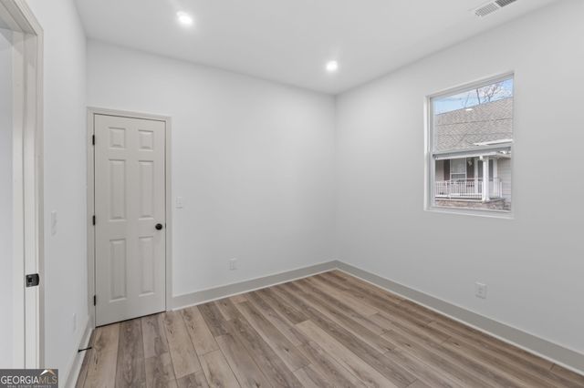 1604 Broad Street NE, Conyers, GA 30012