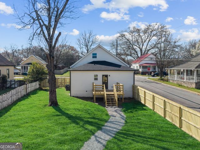 1604 Broad Street NE, Conyers, GA 30012