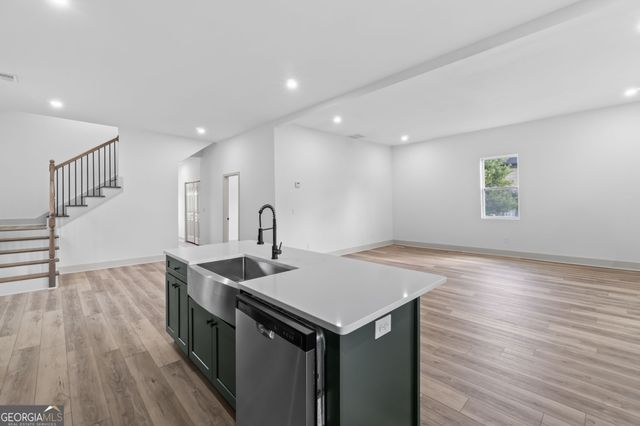 1604 Broad Street NE, Conyers, GA 30012