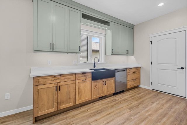 448 Gunderson Drive, Portage, WI 53901