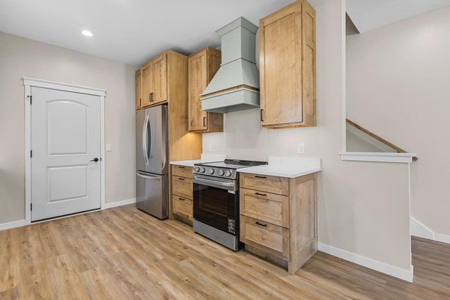 448 Gunderson Drive, Portage, WI 53901