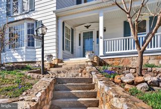 422 MECHANIC ST, Luray, VA 22835