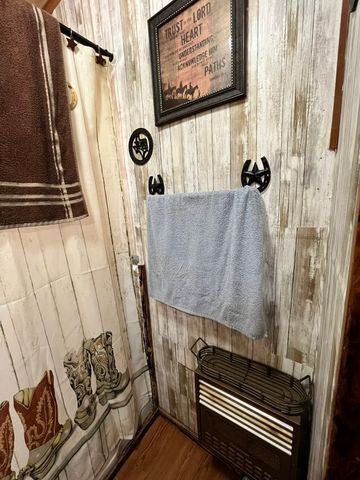 600 E Mesquite Street, Nocona, TX 76255