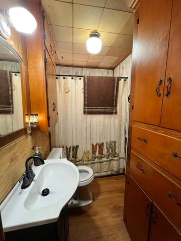 600 E Mesquite Street, Nocona, TX 76255