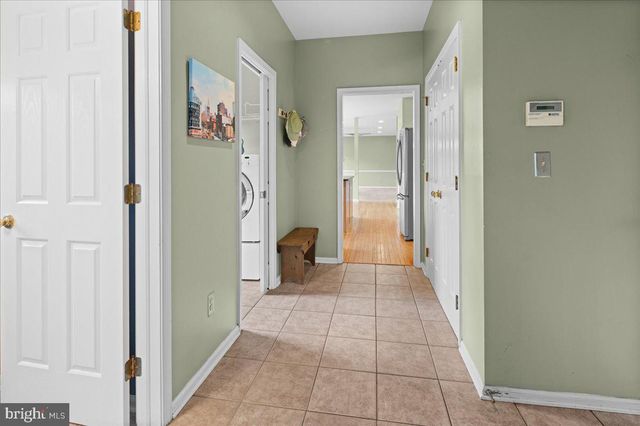 34 SHARA LN, Pennington, NJ 08534