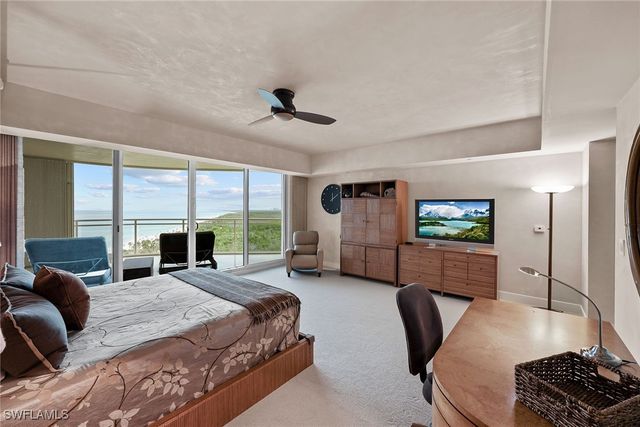 11125 Gulf Shore DR PH-7, Naples, FL 34108