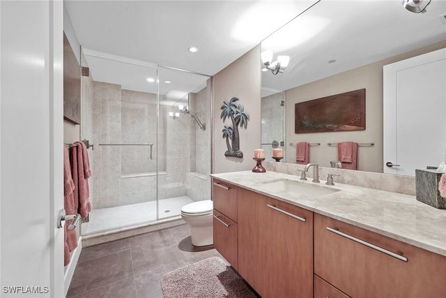 11125 Gulf Shore DR PH-7, Naples, FL 34108