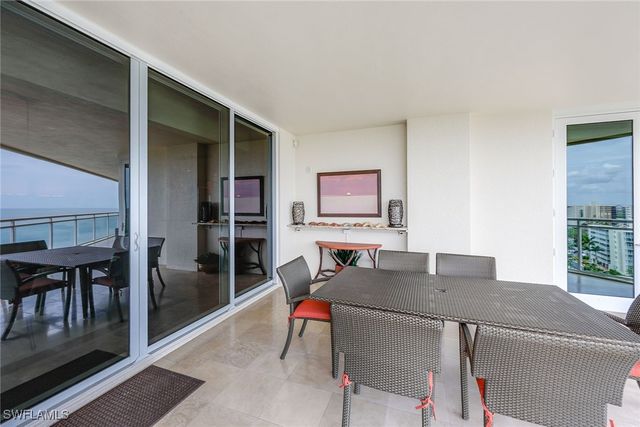 11125 Gulf Shore DR PH-7, Naples, FL 34108