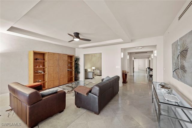 11125 Gulf Shore DR PH-7, Naples, FL 34108