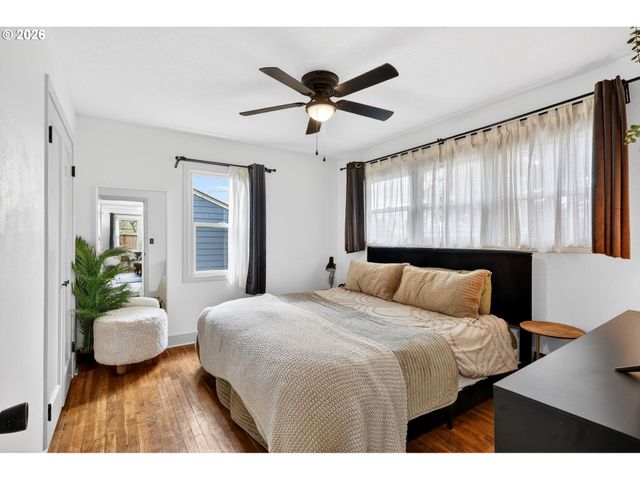 2410 Se 141ST Ave, Portland, OR 97233