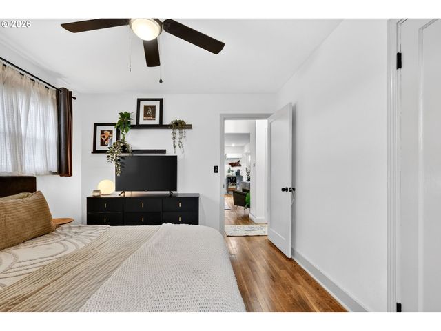 2410 Se 141ST Ave, Portland, OR 97233