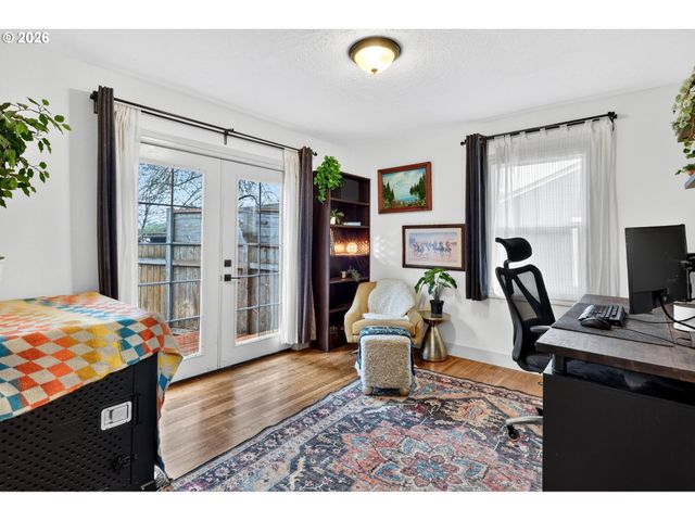 2410 Se 141ST Ave, Portland, OR 97233