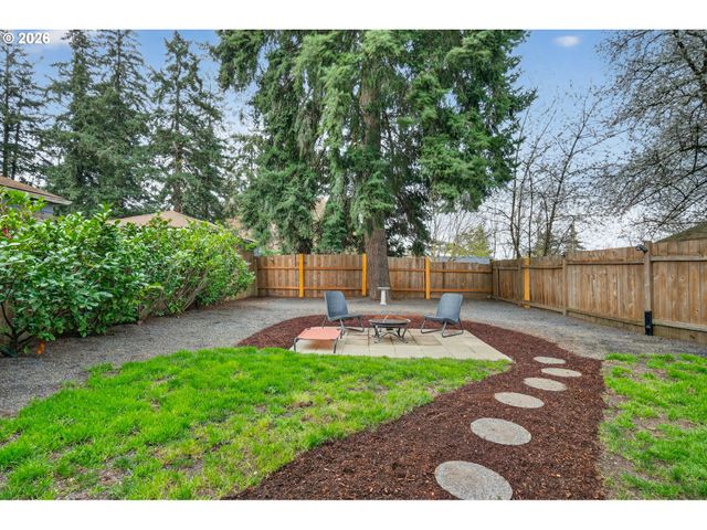 2410 Se 141ST Ave, Portland, OR 97233