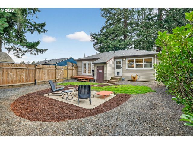 2410 Se 141ST Ave, Portland, OR 97233