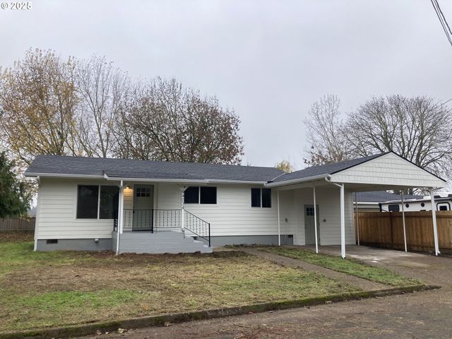 94034 VIKING St, Junction City, OR 97448