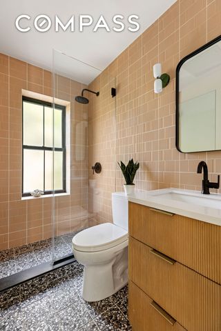 174 Hall Street, New York City, NY 11205