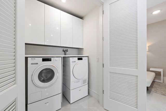 220 Lake Shore Drive 1008, Lake Park, FL 33403