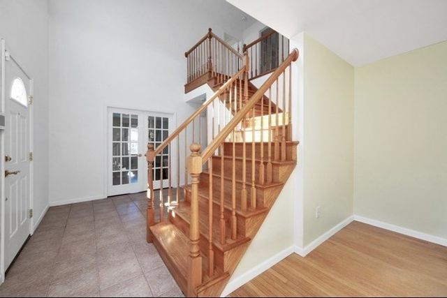 22 Winter St, Holbrook, MA 02343