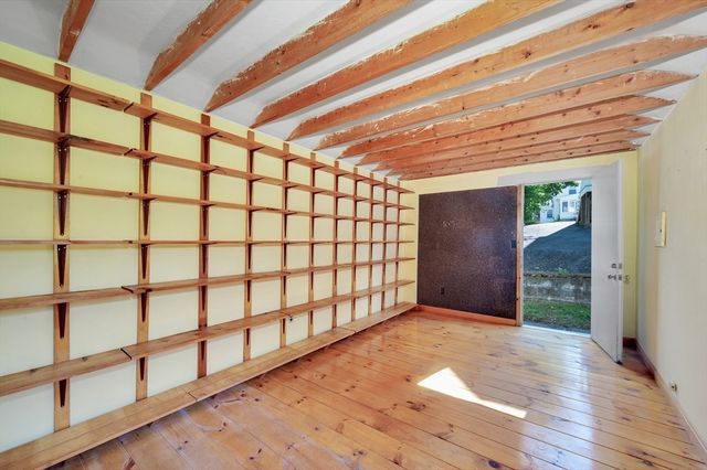 22 Winter St, Holbrook, MA 02343