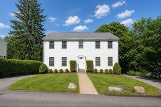 22 Winter St, Holbrook, MA 02343