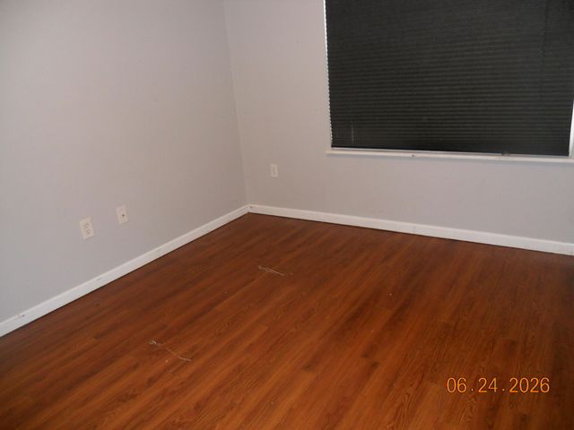 10597 Maine Drive, Crown Point, IN 46307