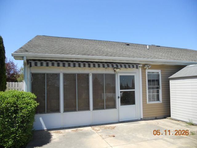 10597 Maine Drive, Crown Point, IN 46307