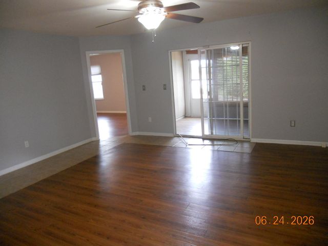 10597 Maine Drive, Crown Point, IN 46307