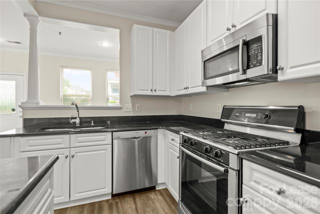567 E 9th Street, Charlotte, NC 28202