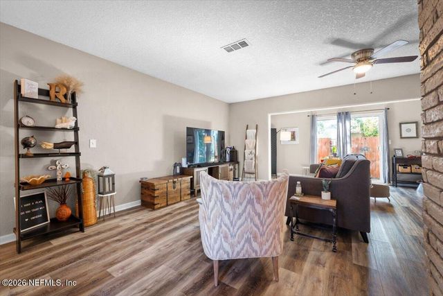 2254 CLEMSON Road, Jacksonville, FL 32217