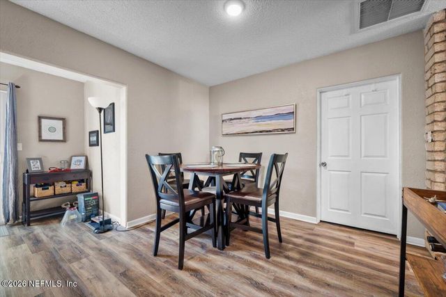 2254 CLEMSON Road, Jacksonville, FL 32217