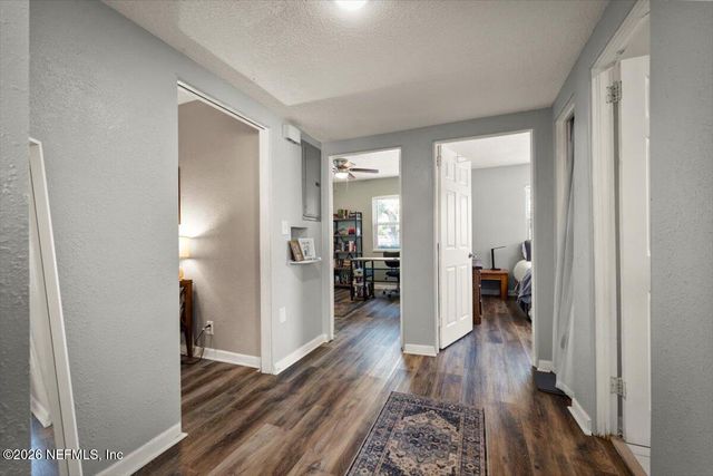 2254 CLEMSON Road, Jacksonville, FL 32217