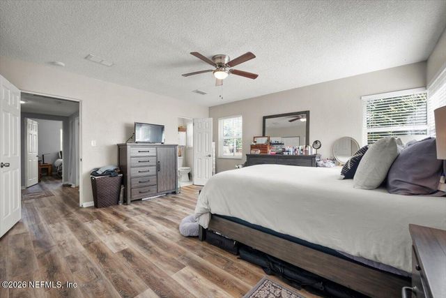 2254 CLEMSON Road, Jacksonville, FL 32217