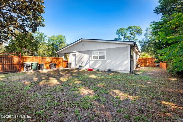 2254 CLEMSON Road, Jacksonville, FL 32217