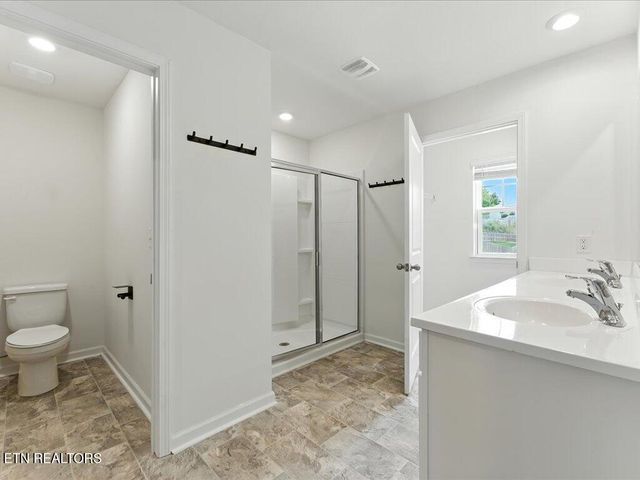 2356 Reese St, Morristown, TN 37814