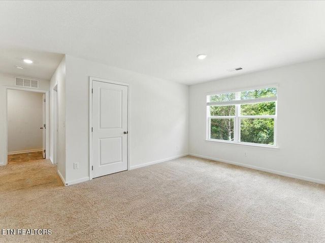 2356 Reese St, Morristown, TN 37814