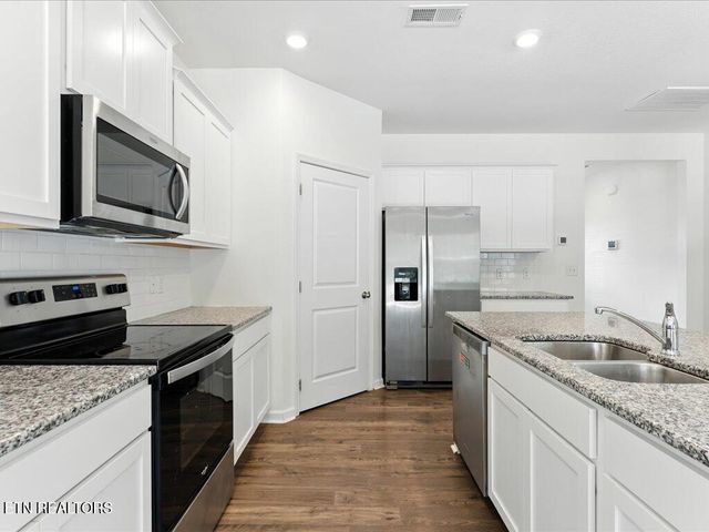 2356 Reese St, Morristown, TN 37814