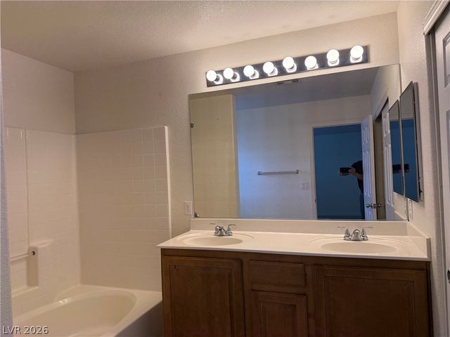 6503 Holyrod Park Court, Las Vegas, NV 89122