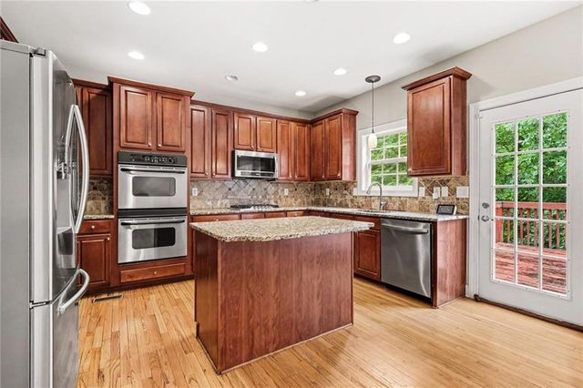 1104 Saint Remy Way SE, Conyers, GA 30013