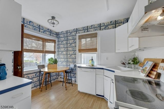 87 Buena Vista Ave, Hawthorne Boro, NJ 07506