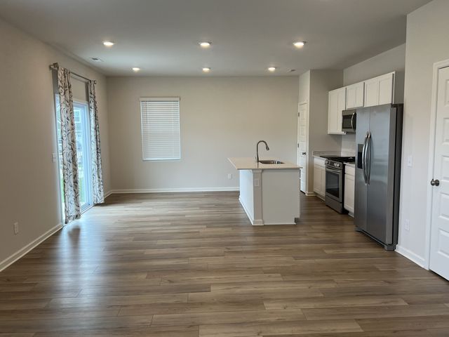 3016 Drumwright Way, Columbia, TN 38401