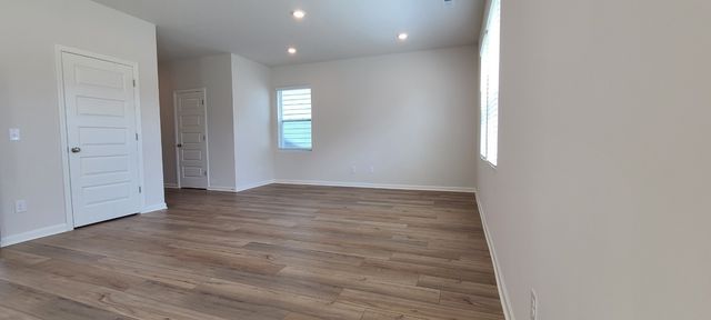 3016 Drumwright Way, Columbia, TN 38401