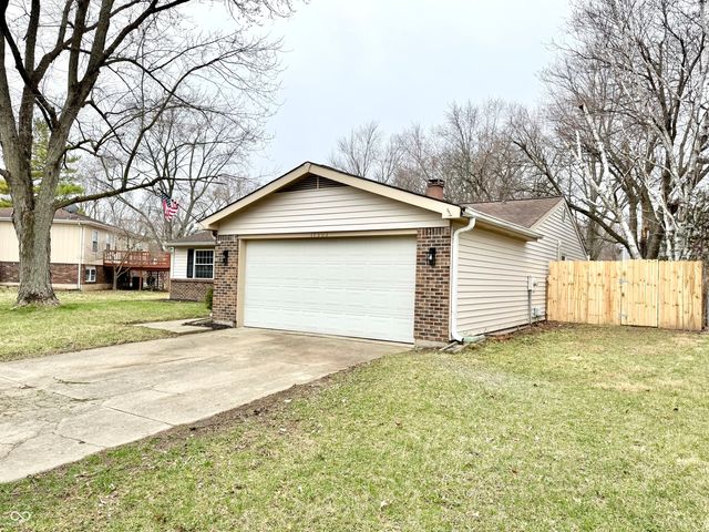 11303 Hartford Lane, Fishers, IN 46038